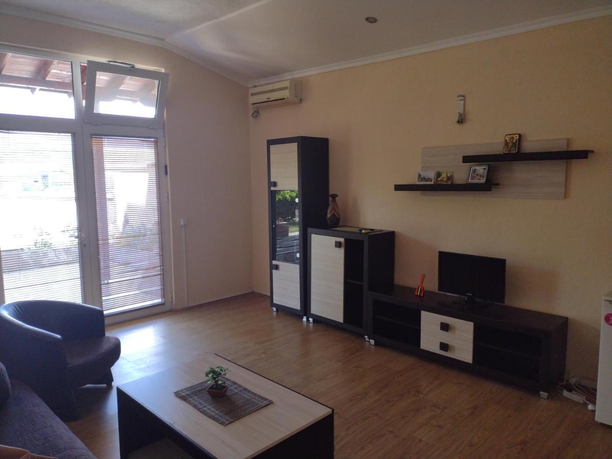 Shale Apartments And Rooms Gevgelija Buitenkant foto