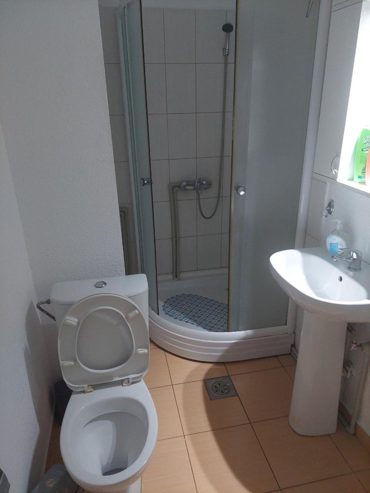 Shale Apartments And Rooms Gevgelija Buitenkant foto
